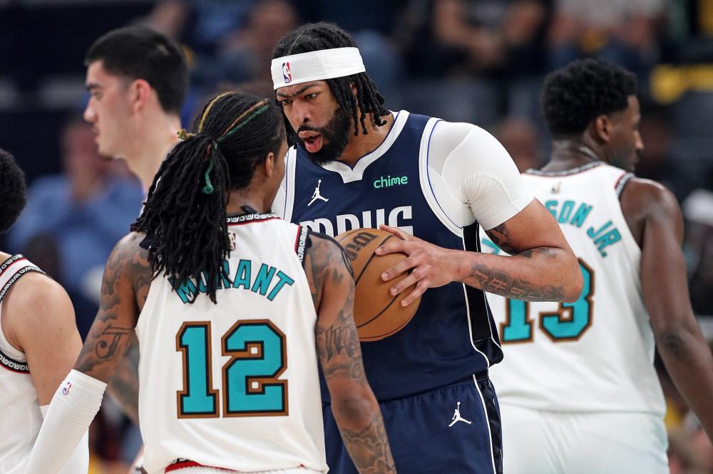 而这背后是 而这背后是